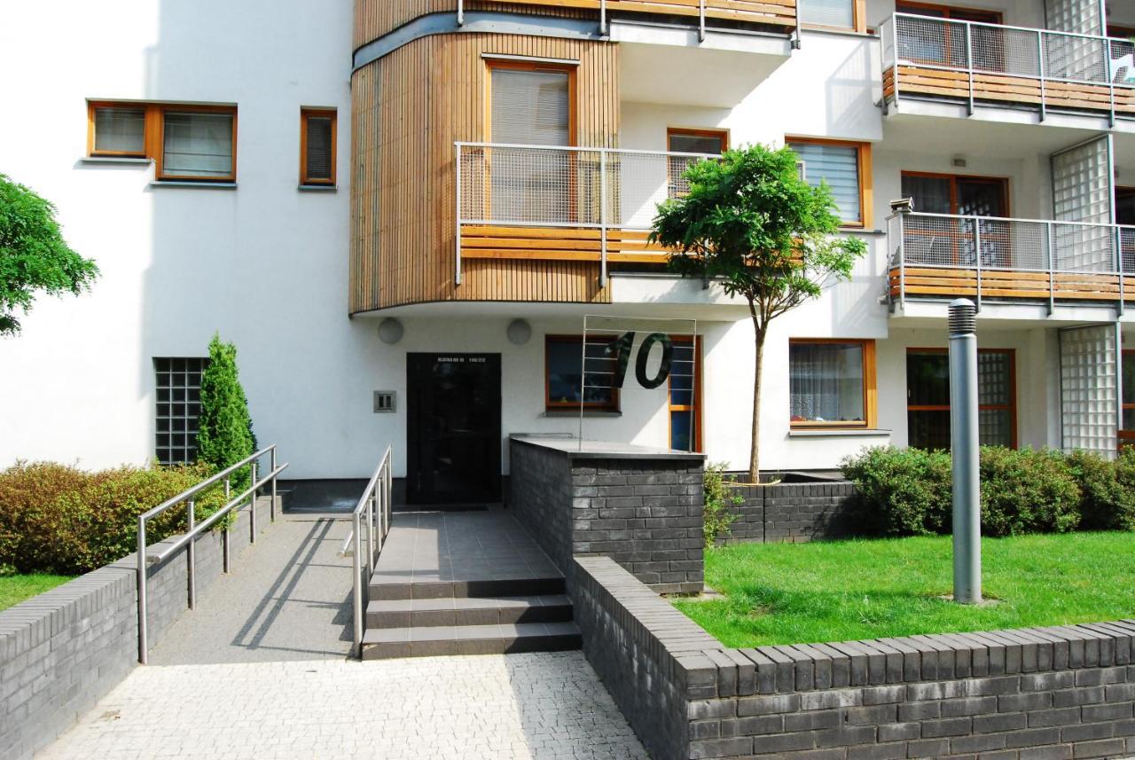 Apartament - Chelmska Olinek Warschau Buitenkant foto